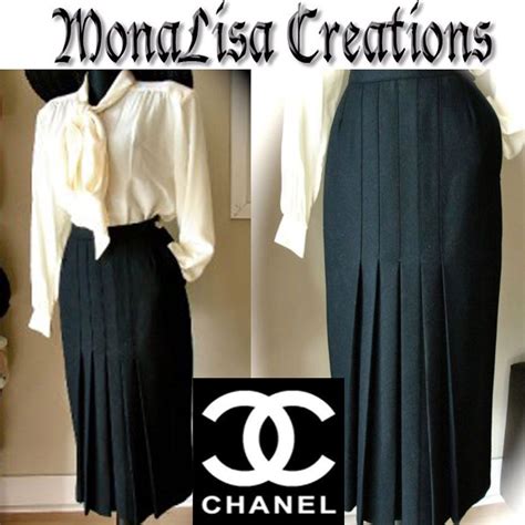 black chanel dress with pleated skirt|chanel pink and white skirt.